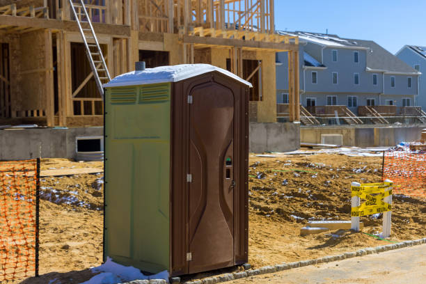 Portable Toilet Options We Offer in Middleborough Center, MA